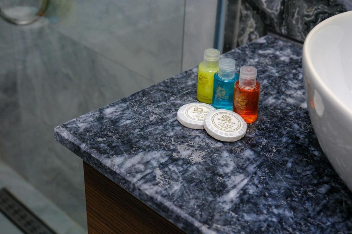 Grand Salizze Hotel Kestel  Bagian luar foto